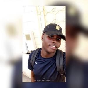 Meet your Posher, Ousmane